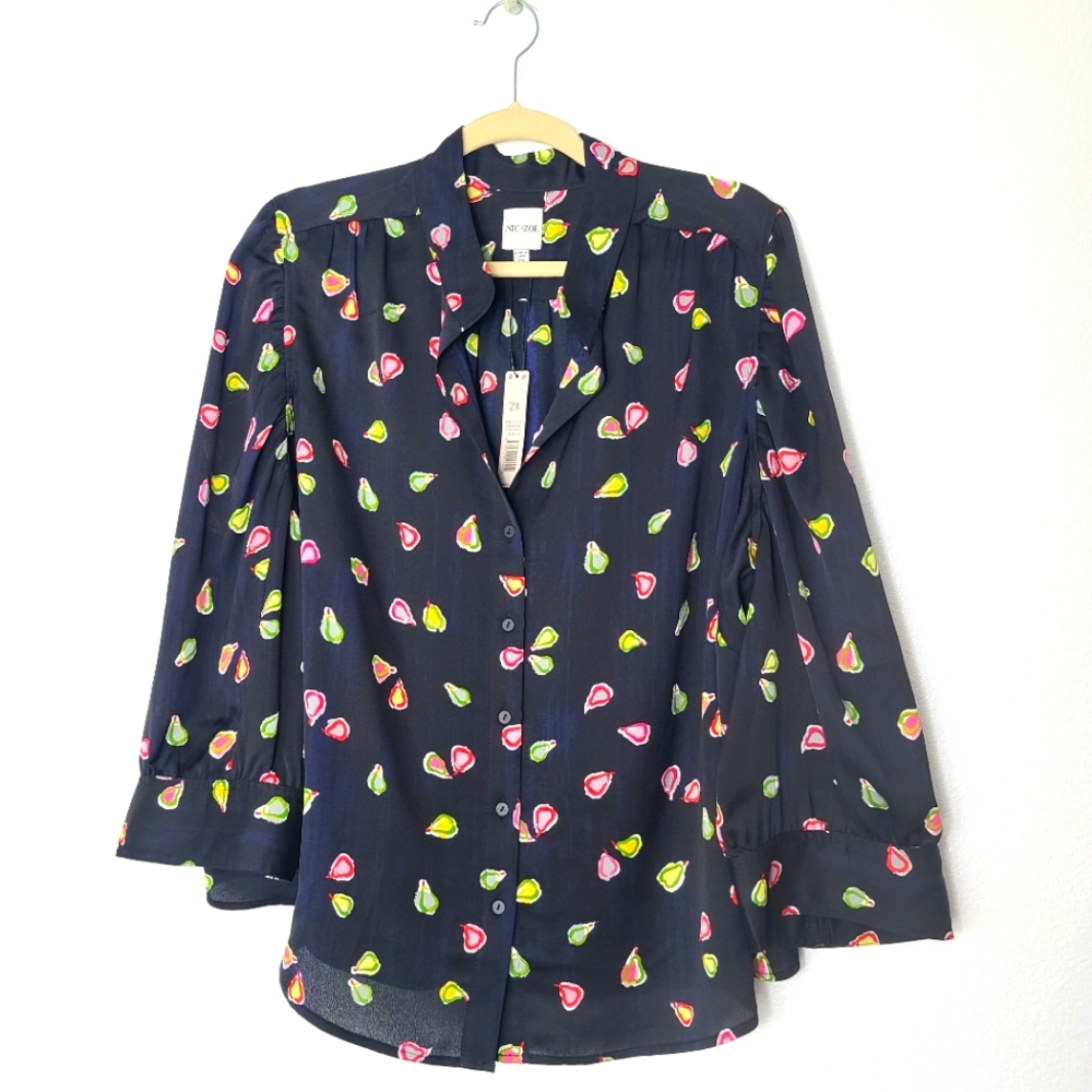 NIC+ZOE Plus Size Party Pears Printed Novelty Button Down Blouse Top - Picture 2 of 9